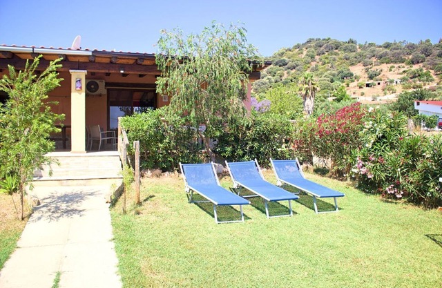 Two-room apartment with private veranda by the sea (1000 metres)