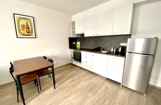 Two-room apartment with garage in the center