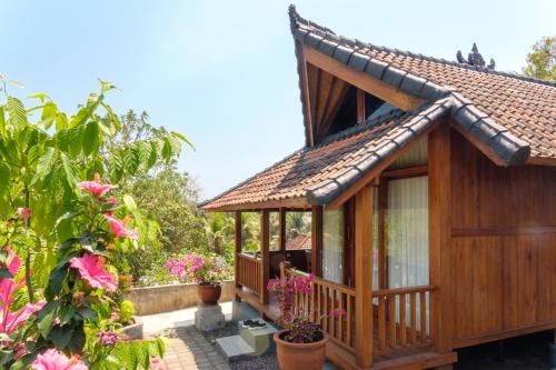 TwoSpaces Living at Balian Green Lagoon