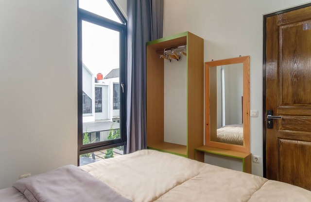 TwoSpaces Living at BSB Villa Maharaja