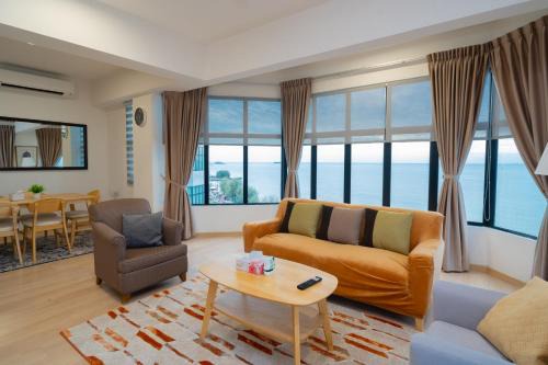 Twynstar Mutiara Melaka Beach Resort