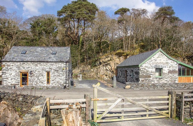Tyn Llwyn Cornel