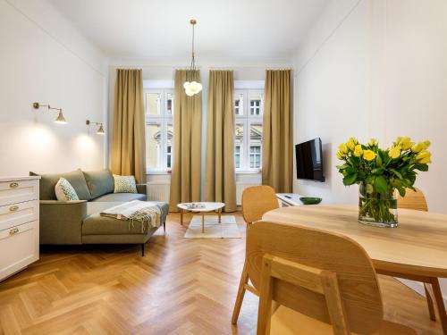 Tyzenhauz Suites Topolowa