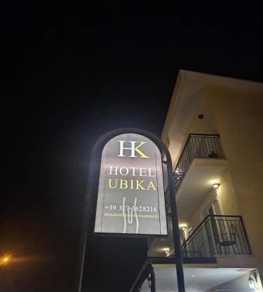 Ubika Hotel