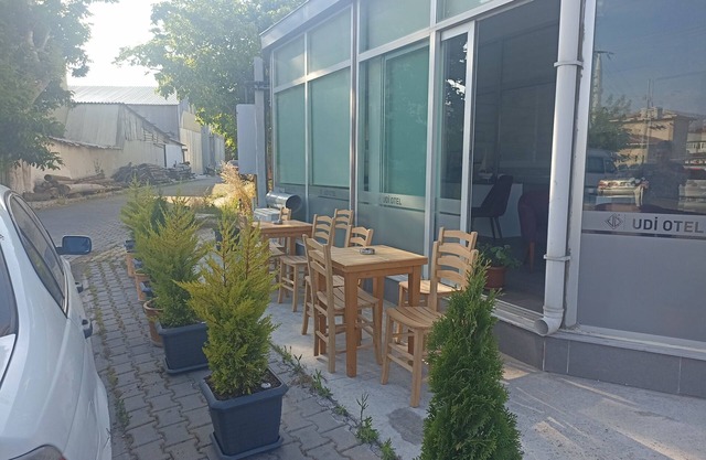 Udi Hotel