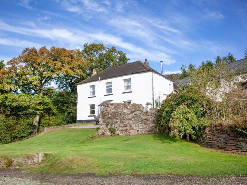 Uk45542-The Farm House
