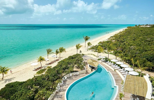 Ultimate Beachfront Retreat Starts Here | Resort w/ Multiple Pools