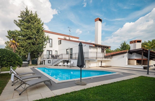 Martimar / Villa Marty with private Pool and Jacuzzi