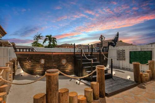 Ultimate Pirate Hideaway Themed Pool Mini Golf
