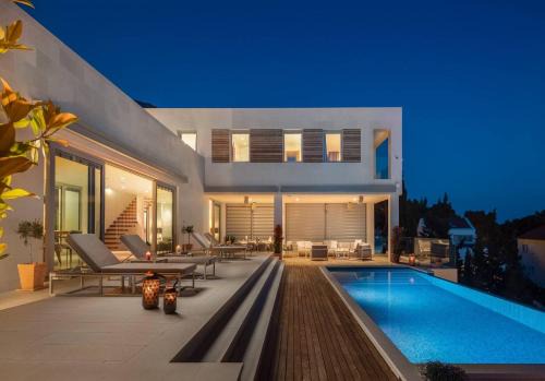 Ultra Luxurious Hvar Villa 5 Bedrooms Villa Celestia Private Heated Infinity Pool & Stunning Sea Views Sveta Nedilja