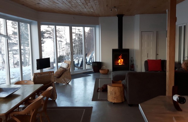 2015 Villa ultramoderna orilla del río Vista excepcional Playa desierta 1. 5 kilometros