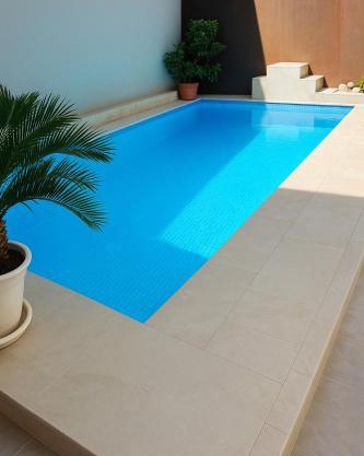 Ultra Modern 4 Bedroom Villa with Private Pool & Garage