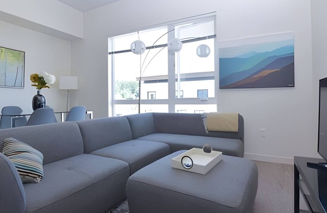 Ultra Modern Redmond 1Bd 2| FastWifi | Gym|Sophari