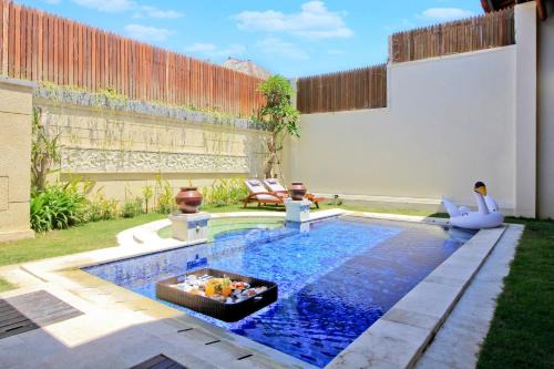 UMA LIMA VILLA - 7Min Beach Access - 10min to Canggu