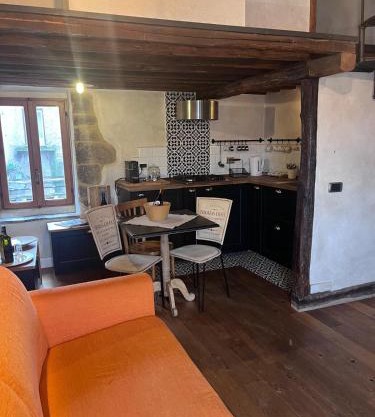 Un Incanto Chic nel Borgo