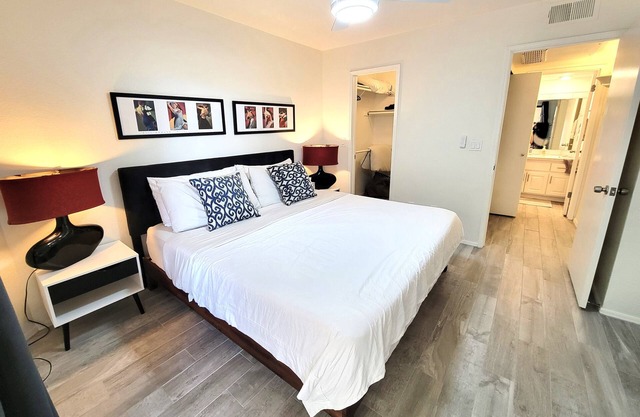 Undercover Condo on Golf Course