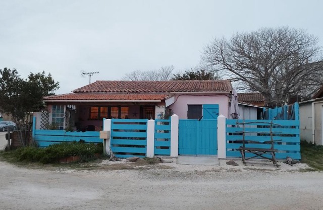 UNE MAISON SUR UNE PRESQU'ILE