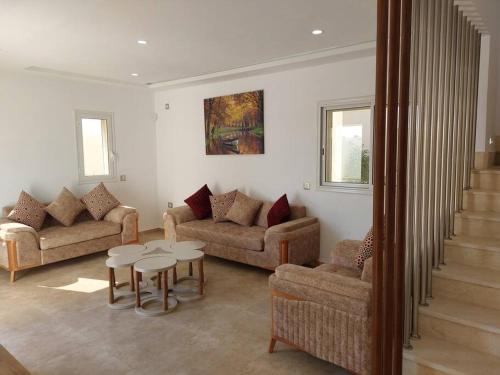 Une villa duplex de luxe V1 avec pisicne à Djerba