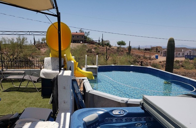 Unforgettable, Hill-top, guest house at Superstition Mountain