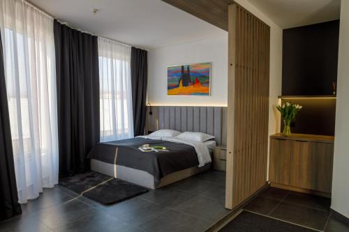 UNGVARSKIY Thermal Hotel