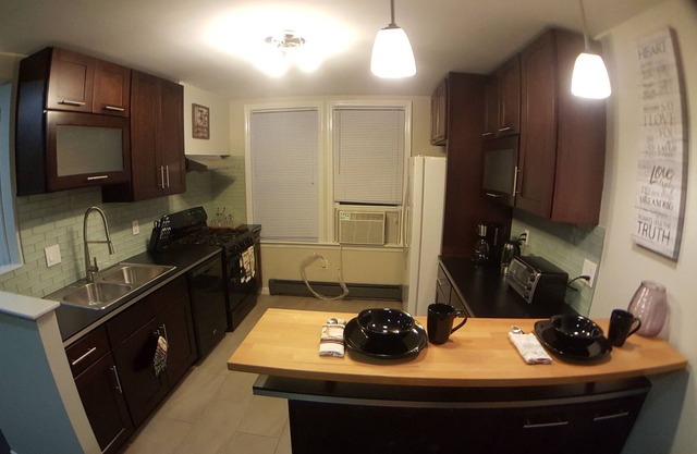**UniQ-3Bdrm**..In HearT of DnTwn Jersey City!***5m-to-NY/Lower-Manh*20m--Mdtn!!
