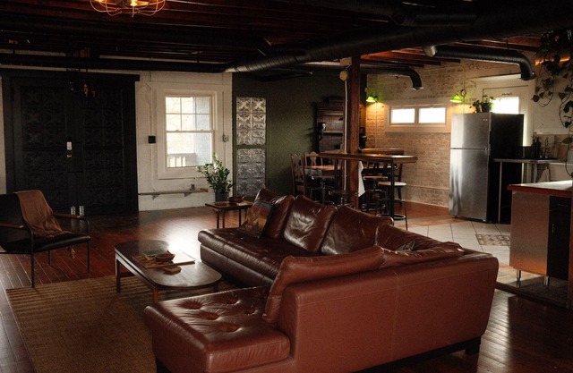 Unique 2-BDR Historic Warehouse Loft with Terrace and Fireplace ! ! !