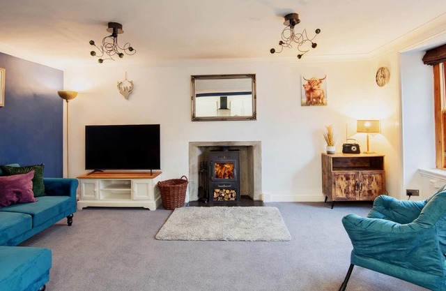 Unique 2 Bedroom Flat Kirrie Scotland