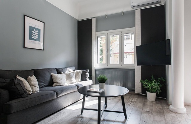Unique 2BR Apartment in Filothei