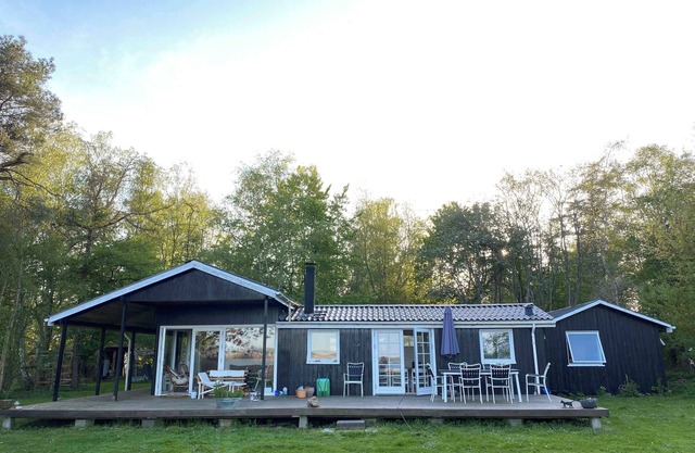 Unique, artistic house with fjord view