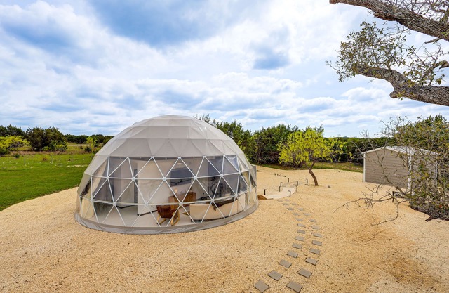 Unique Hill Country Glamping Dome w/ Fire Pit