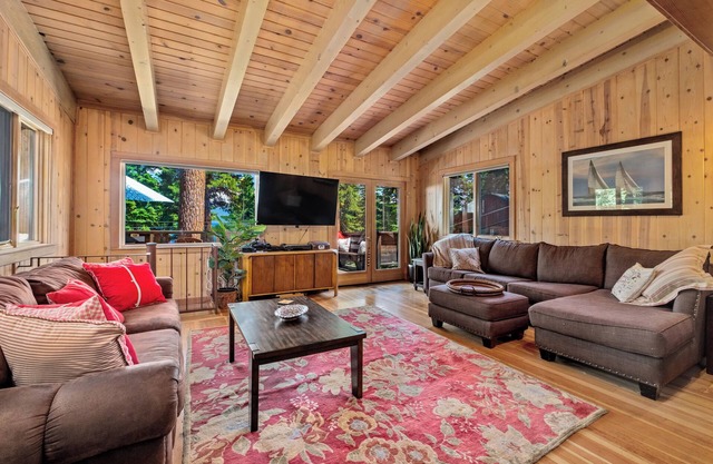 Unique Hilltop Cabin on Ridgewood | Dog Friendly | Partial Tahoe Views | Spacious Deck