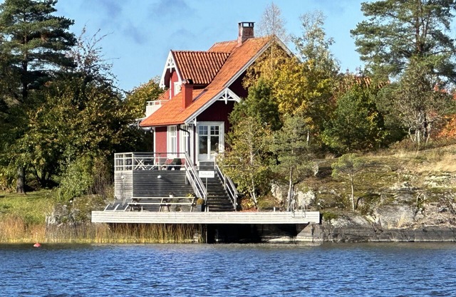 Unique house in Köpmannebro with fantastic lake plot | SE17008