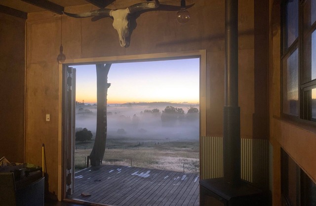 Unique Luxury Farm Stay Cabin, Sunshine Coast Hinterland