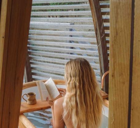 Unique off-grid retreat with hot tub and sauna.