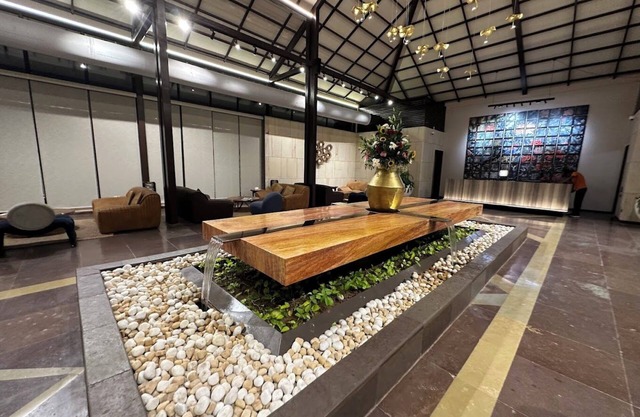 Unique Resort & Lifestyle