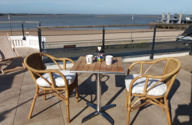 Unique, romantic location facing the Fromentine sea, close to the Ile de Noirmoutier.