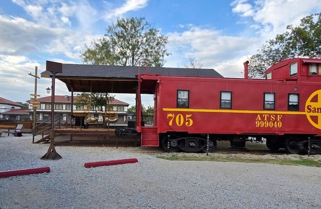 Unique Santa Fe Caboose Experience