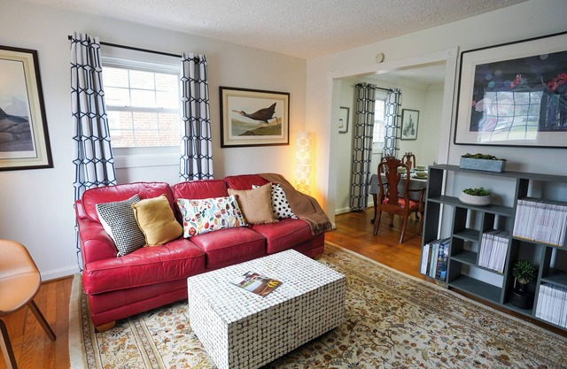 Unique Side By Side Duplex Homes Close to DC and Old Town Alexandria