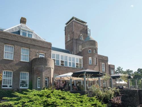 Unique studio on large estate with sea view