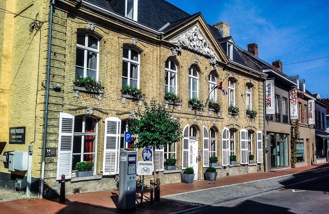 Casa de vacaciones de 4 estrellas, centro Poperinge, Club de Oficiales Británicos, Primera Guerra Mundial, 24 pers.