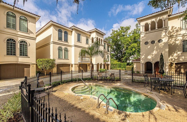 Unique Villa in the Pier Village! Perfect for FLETC and extended stays!