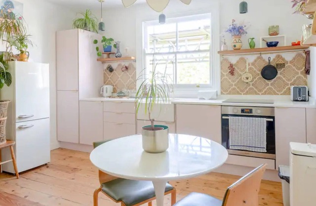 Unique Vintage-Style 3BD Flat - Dalston