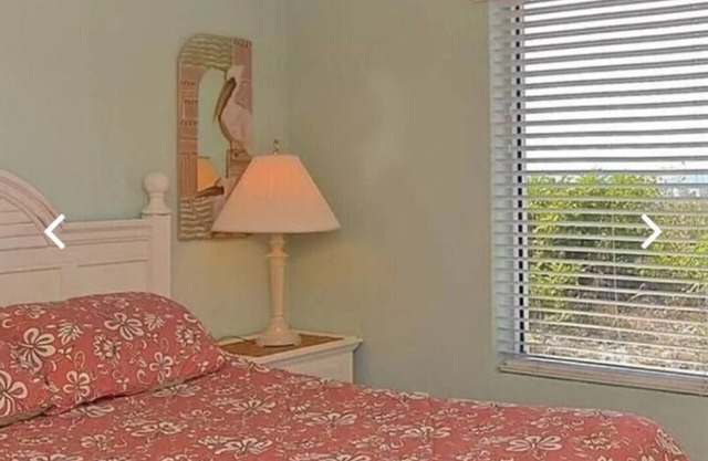 Unit 23: Deluxe Beachfront Suite