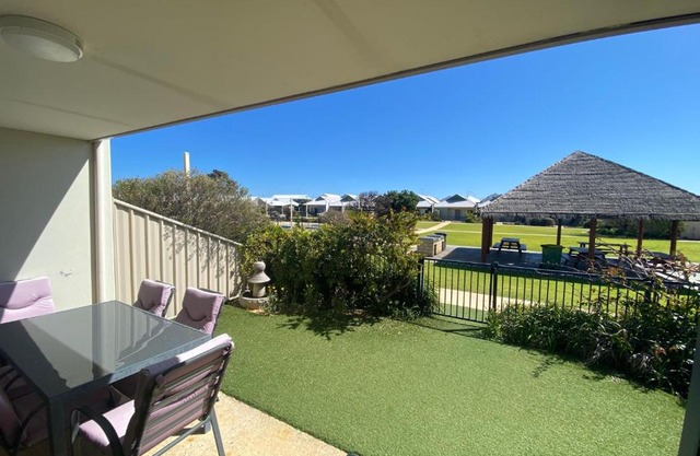 Unit 46 Seafront Estate