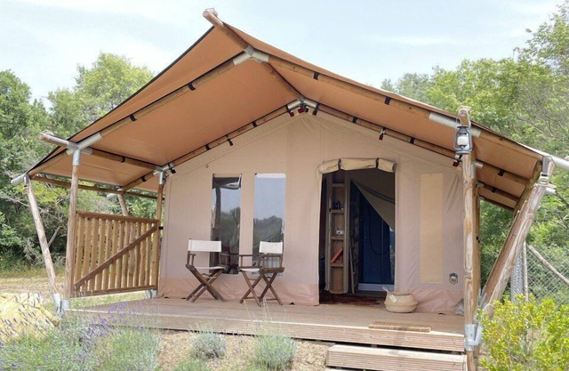 Unidad-De Lujo-Baño Privado- Tenda Lusso Bagno Comet