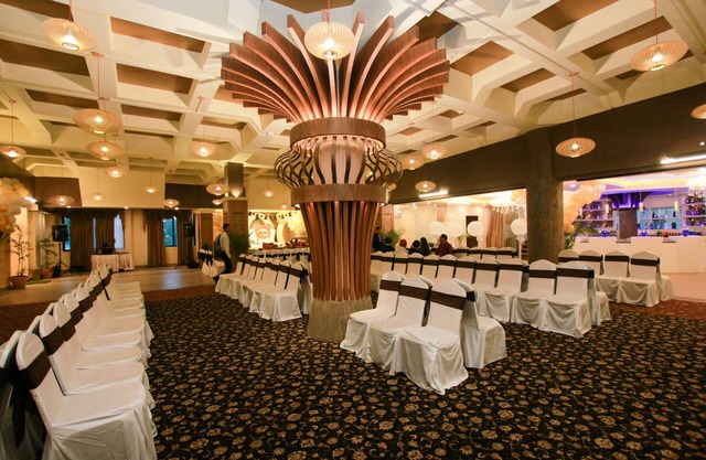 United Business Hotel