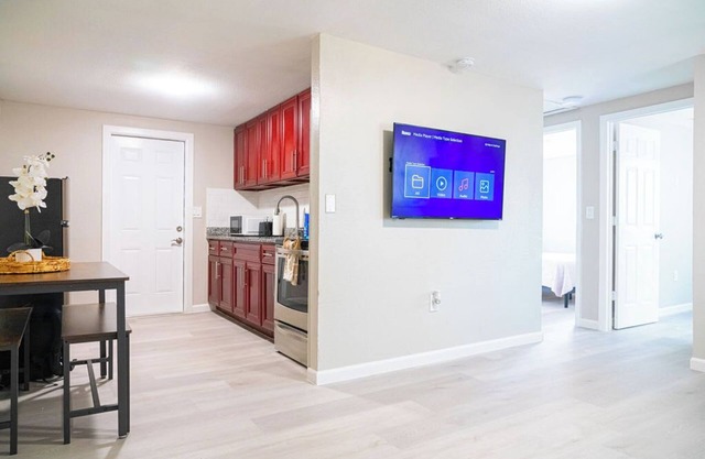 University Serenity Suites #3