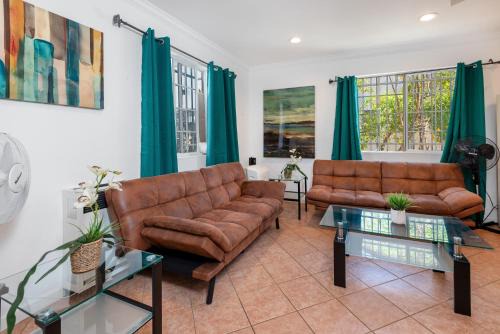 Unparalleled Luxury 2BR Home in Prime LA Location