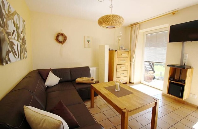 Unsere Ferienwohnung "seestern" ist die Rechte Doppelhaushälfte im Ferienhaus