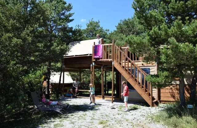 Unterkunft in der Höhe "Le Nid" 34m2 - LV - 3 Schlafzimmer - Terrace - schattiert 6 Personen